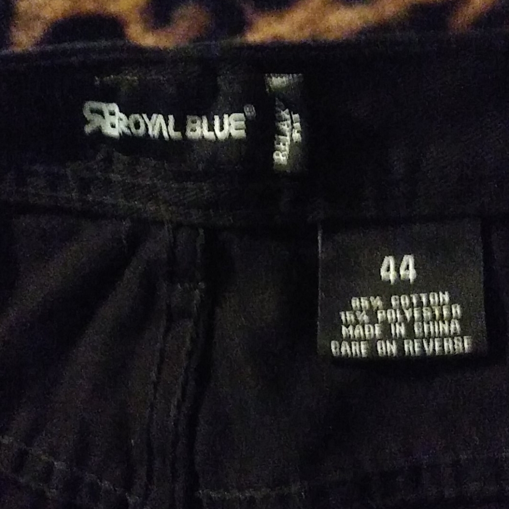 Men Shorts(t7) - Picture 3 of 3